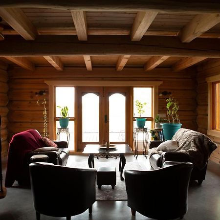 Hebergement "La Maison En Bois Rond" Sainte-Marie Ngoại thất bức ảnh