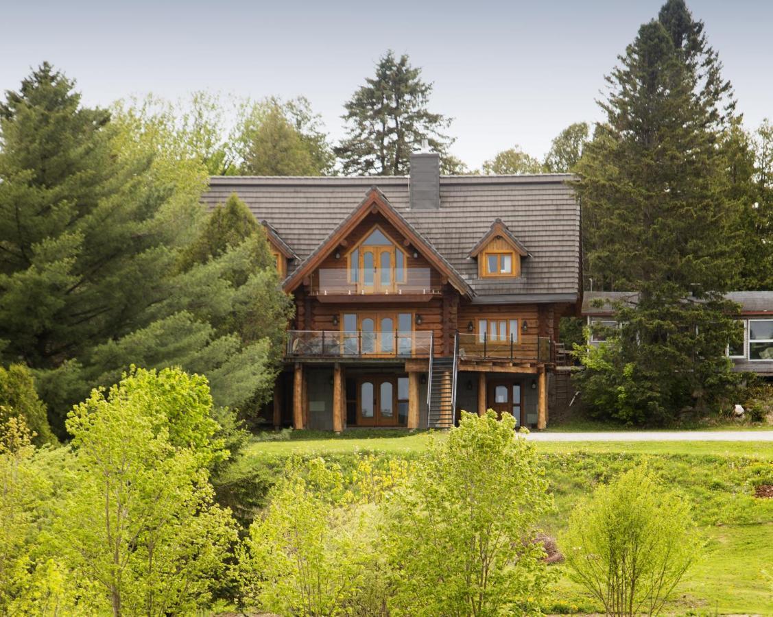 Hebergement "La Maison En Bois Rond" Sainte-Marie Ngoại thất bức ảnh